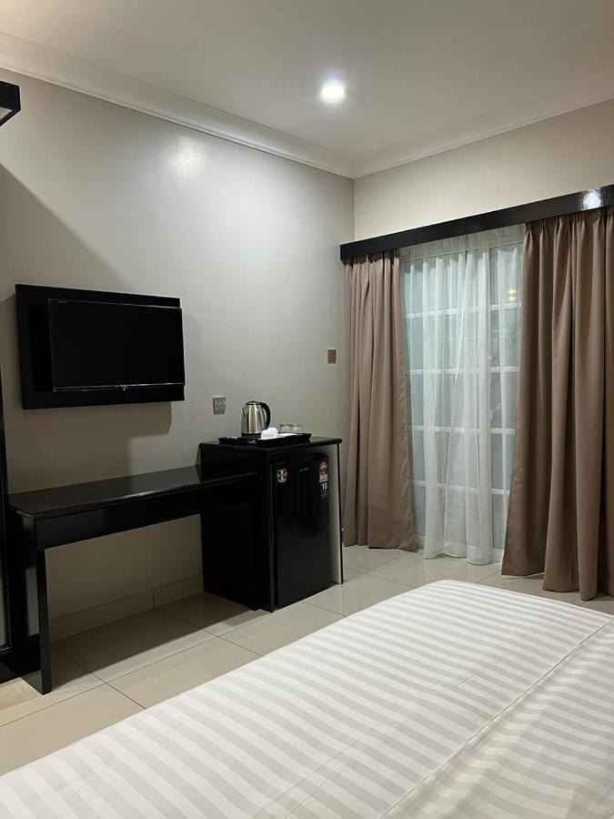 Aneeda Inn Pantai Cenang  Eksteriør billede