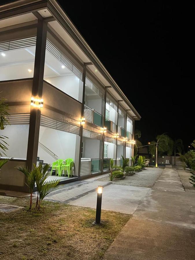 Aneeda Inn Pantai Cenang  Eksteriør billede