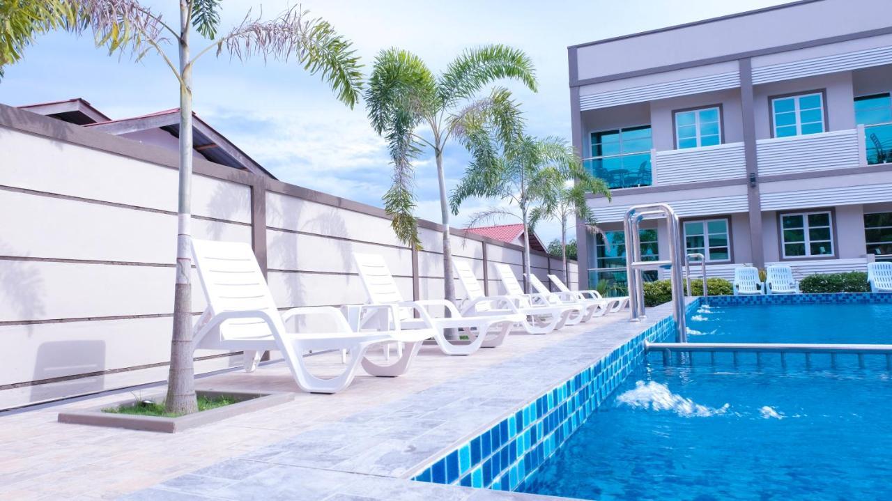 Aneeda Inn Pantai Cenang  Eksteriør billede