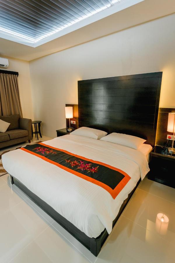 Aneeda Inn Pantai Cenang  Eksteriør billede