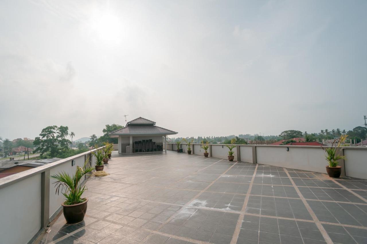Aneeda Inn Pantai Cenang  Eksteriør billede