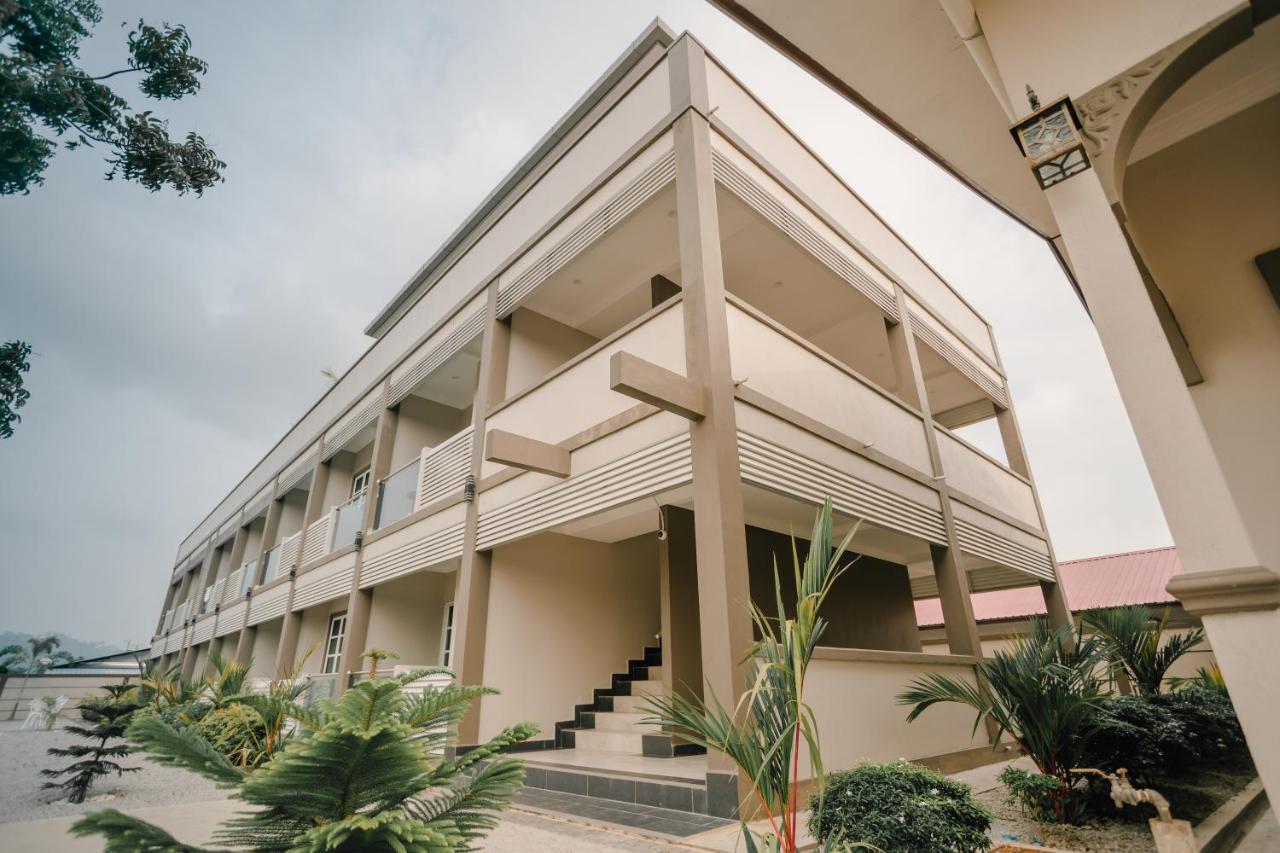 Aneeda Inn Pantai Cenang  Eksteriør billede